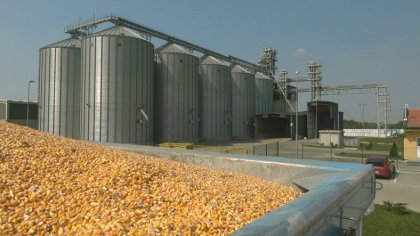 What you need to pay attention while using a corn silo?